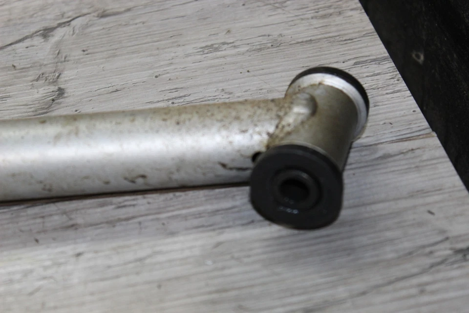 Polaris Rmk 600 700 900 2006 brazo de control delantero inferior izquierdo  Foto 4 de 4