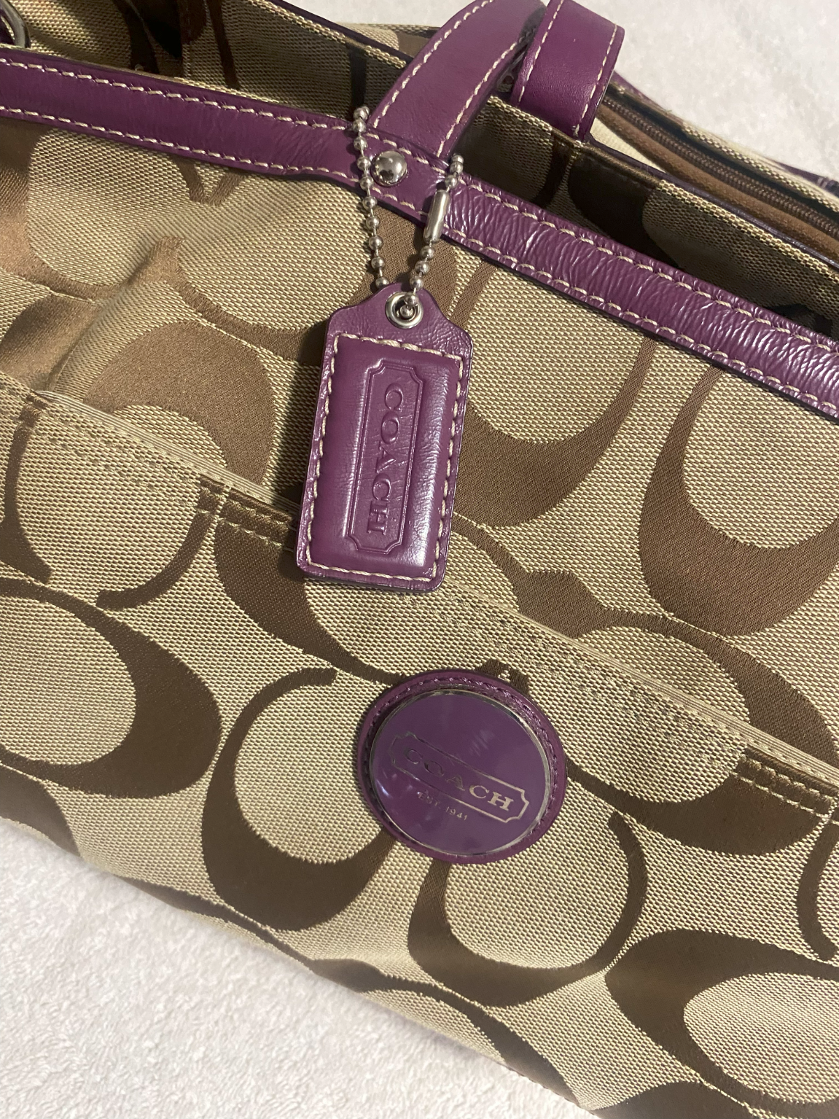 COACH Signature Stripe Zip Tote Bag in Plum Khaki F15112 EUC