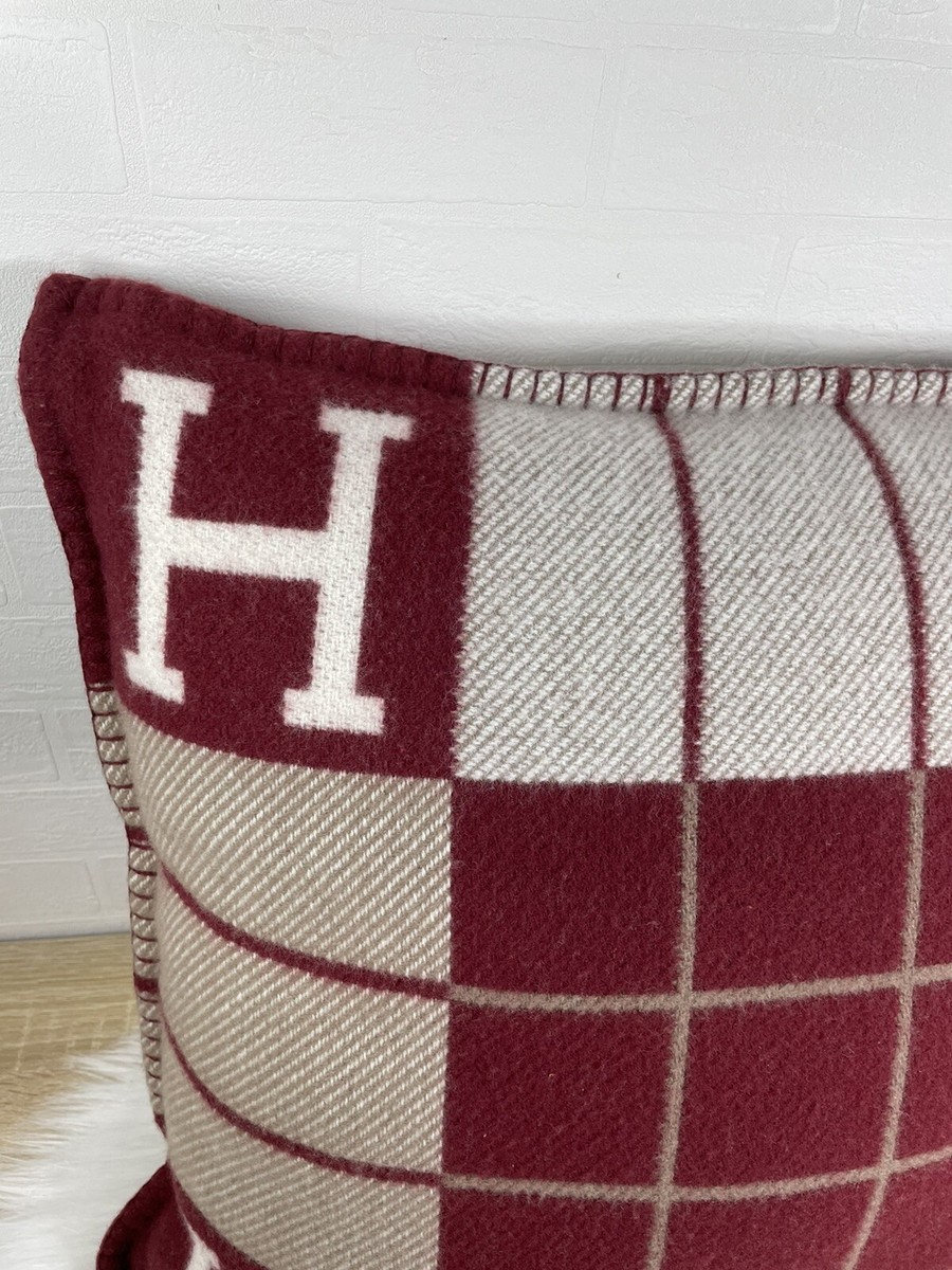 Hermes Large Wool Cashmere Avalon Iii Pillow Red Authen | eBay