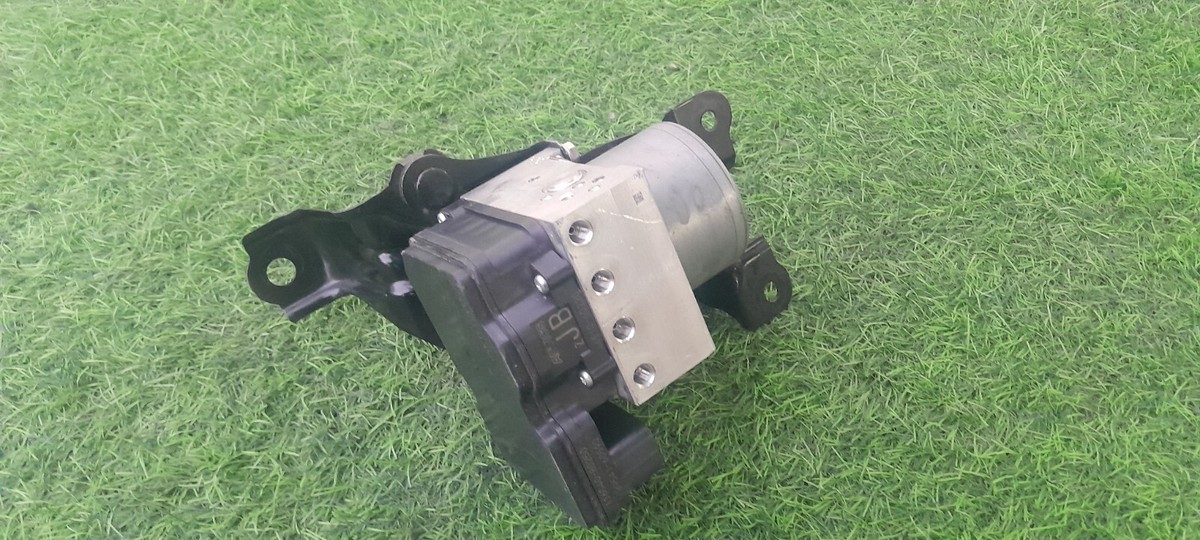 2022-2024 LEXUS LX600 ABS ANTI LOCK BRAKE PUMP CONTROL MODULE