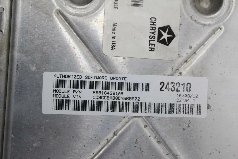 Chrysler 200 Dodge Avenger 2013 módulo de control de motor cerebral de computadora P05150761AB Foto 3 de 4