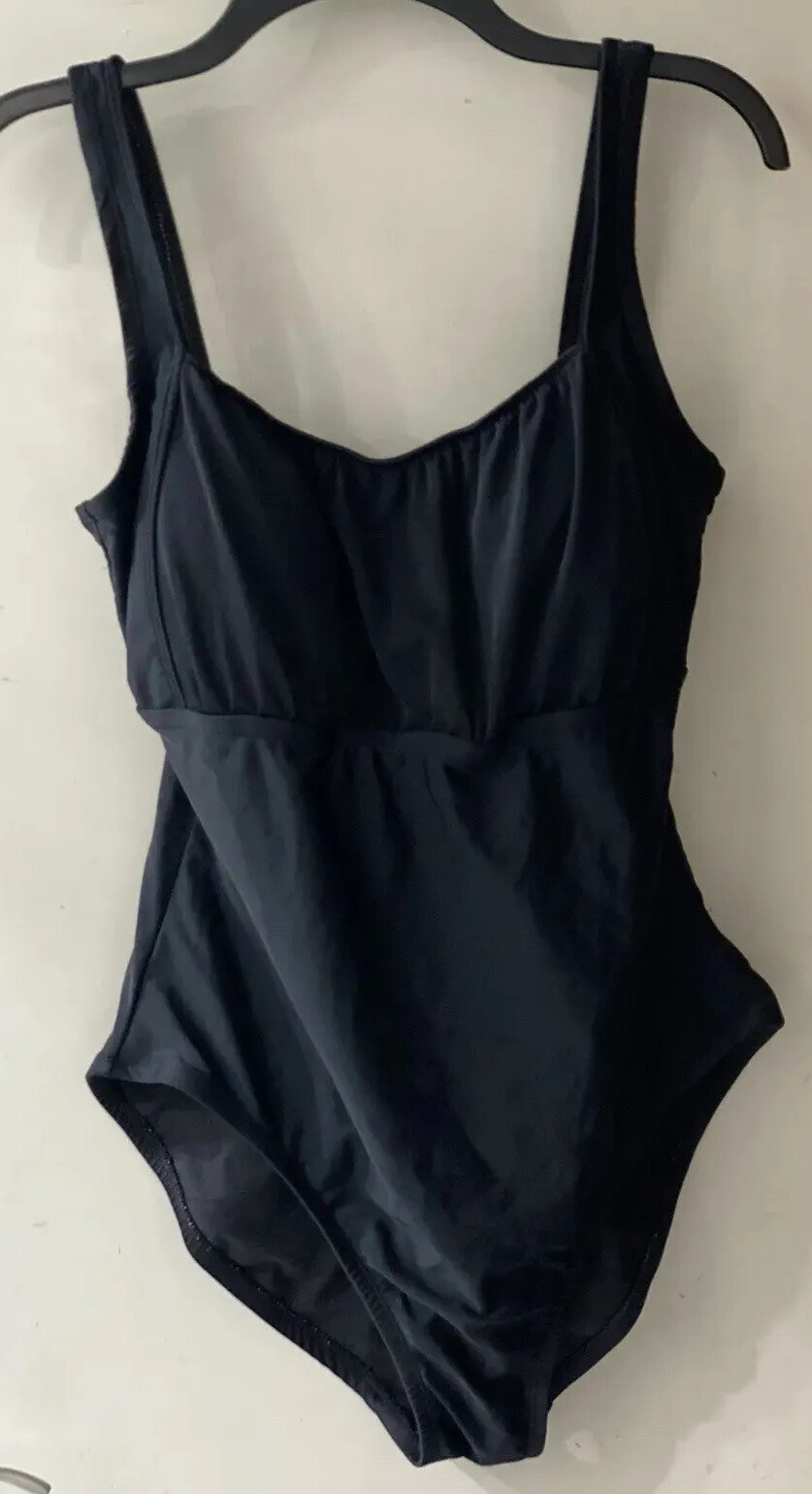 Catalina One Piece Black Swimsuit Built in Bra Large … Gem