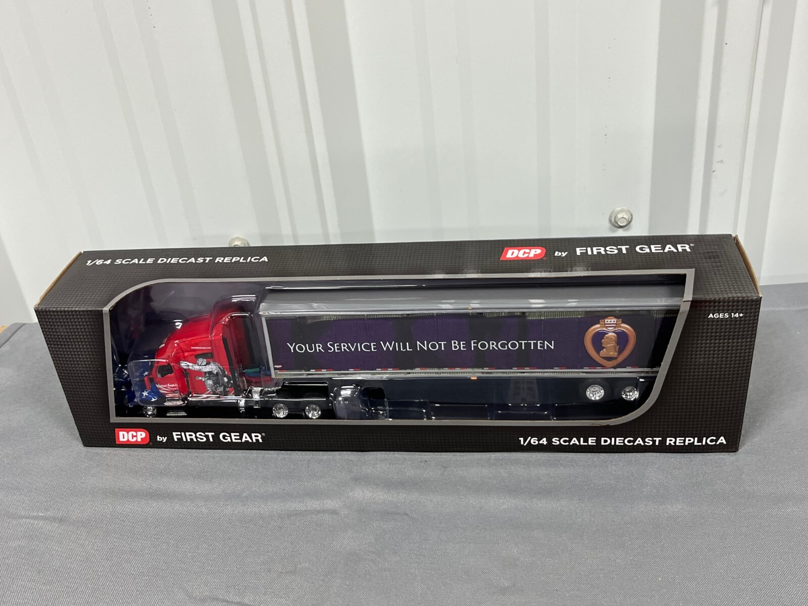 Kenworth T680 CFI Purple Heart Van Trailer Joplin, MO 164 DCP NIB 60