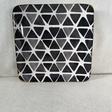 Over And Back Square Stoneware Plate Geometric Pattern Black Grey White 7”