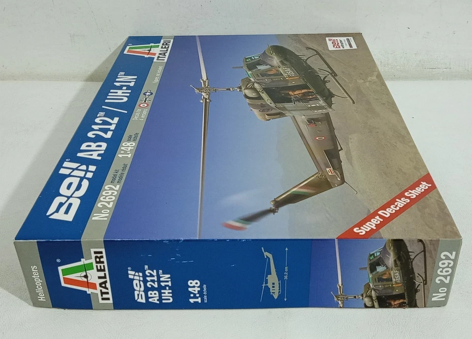 I135525 KIT ITALERI 1/48 n. 2692 - Elicottero Bell AB 212 / UH-1N - Immagine 3 di 4