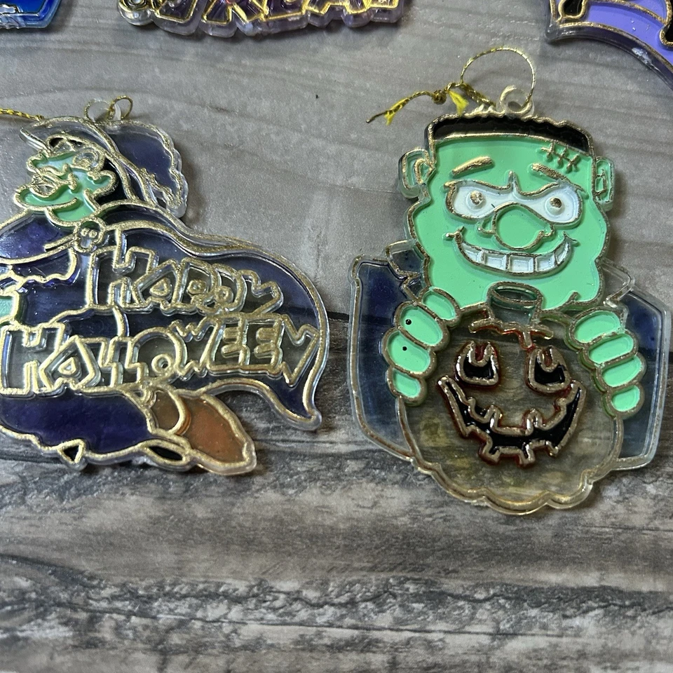 批量 13 件 万圣节 窗饰 塑料 捕光器 - 女巫、幽灵、弗兰肯斯坦 — 第 2/2 张图片