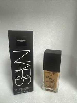 NARS Light Reflecting Skincare Foundation Medium-deep 3 Cadiz