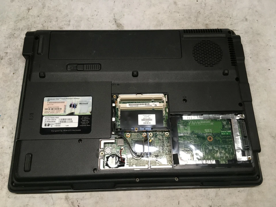 HP Pavilion V6305NR 15" [AS IS] AMD Turion 64 X2 TL-50 @ 1.6 GHz - JZ - Image 3 of 4