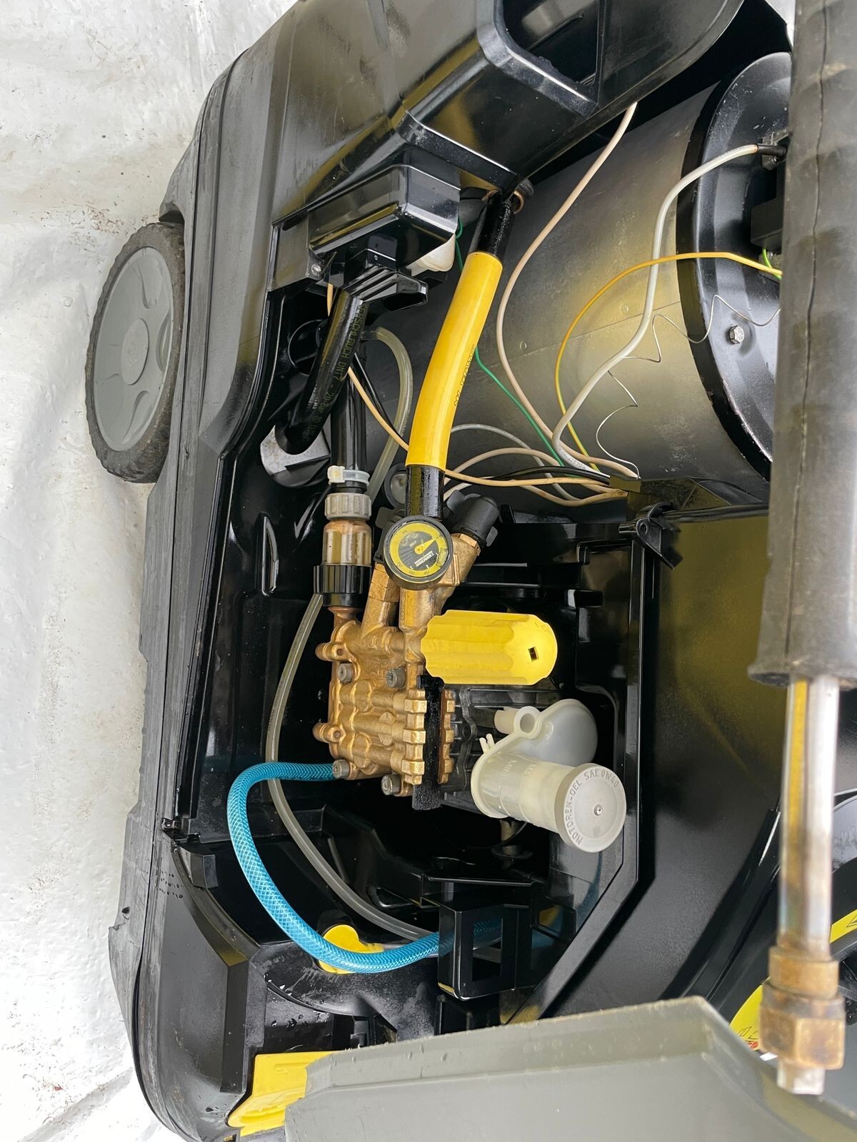 Kärcher HDS 6/12 C Hot and Cold Water Pressure Washer Steam Cleaner Jet wash 11699040 eBay