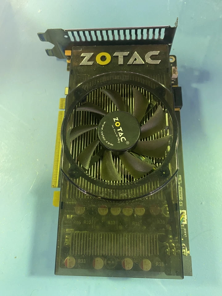 Zotac GTS 250 - 1GB GDDR3 - 256 bit - PCI-E Graphics Card - Image 3 of 4