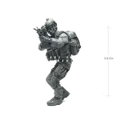 1/35 US Special Ops Forces Navy Seal M4A1 Carbine Figure Model Kit Unassembled