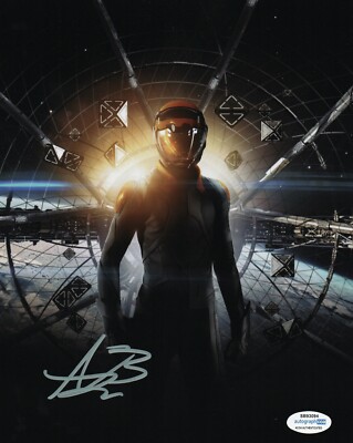 Asa Butterfield ''''Enders Spiel'''' AUTOGRAMM signiert ''''Ender Wiggin'''' 10x8 Foto ACOA