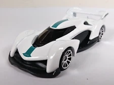 McLaren Solus GT Hot Wheels 2023 Exotics #250 White 10 Spoke Wheels 1:64 Loose