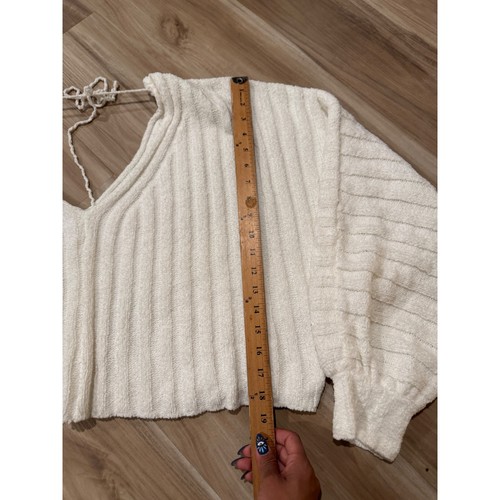 Free People Women's Cream V-Neck Cropped Sweater Balloon Sleeves Knit - Picture 6 of 7