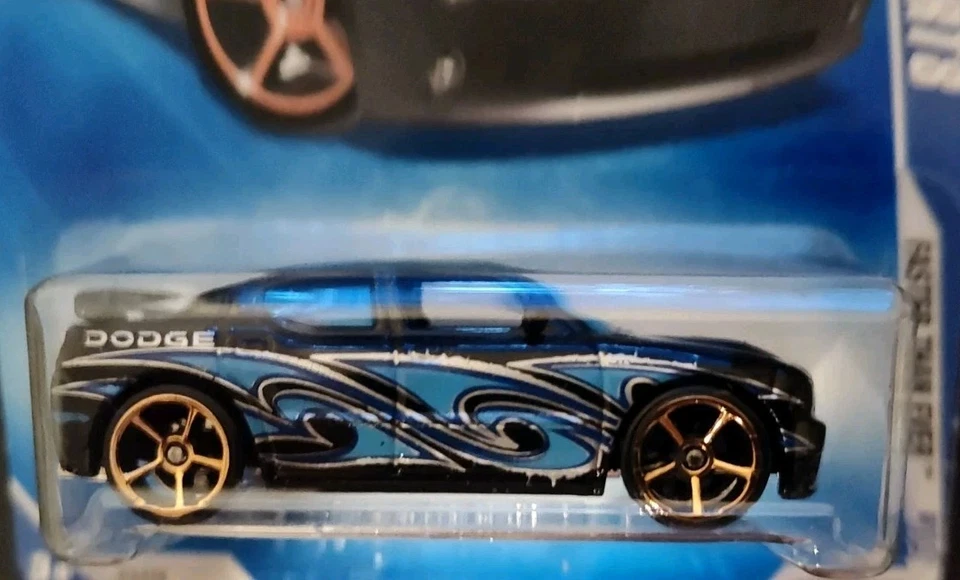 Dodge Charger SRT8 2009 Hot Wheels #129 más rápido que nunca 3/10 negro con FTESp dorado Foto 2 de 3