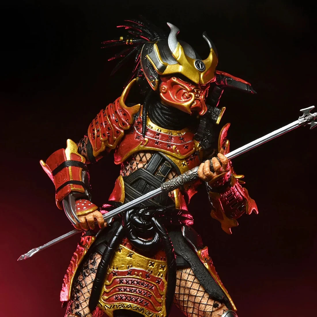 Figurine Predator Samurai Neca pour décoration de bureau de geek