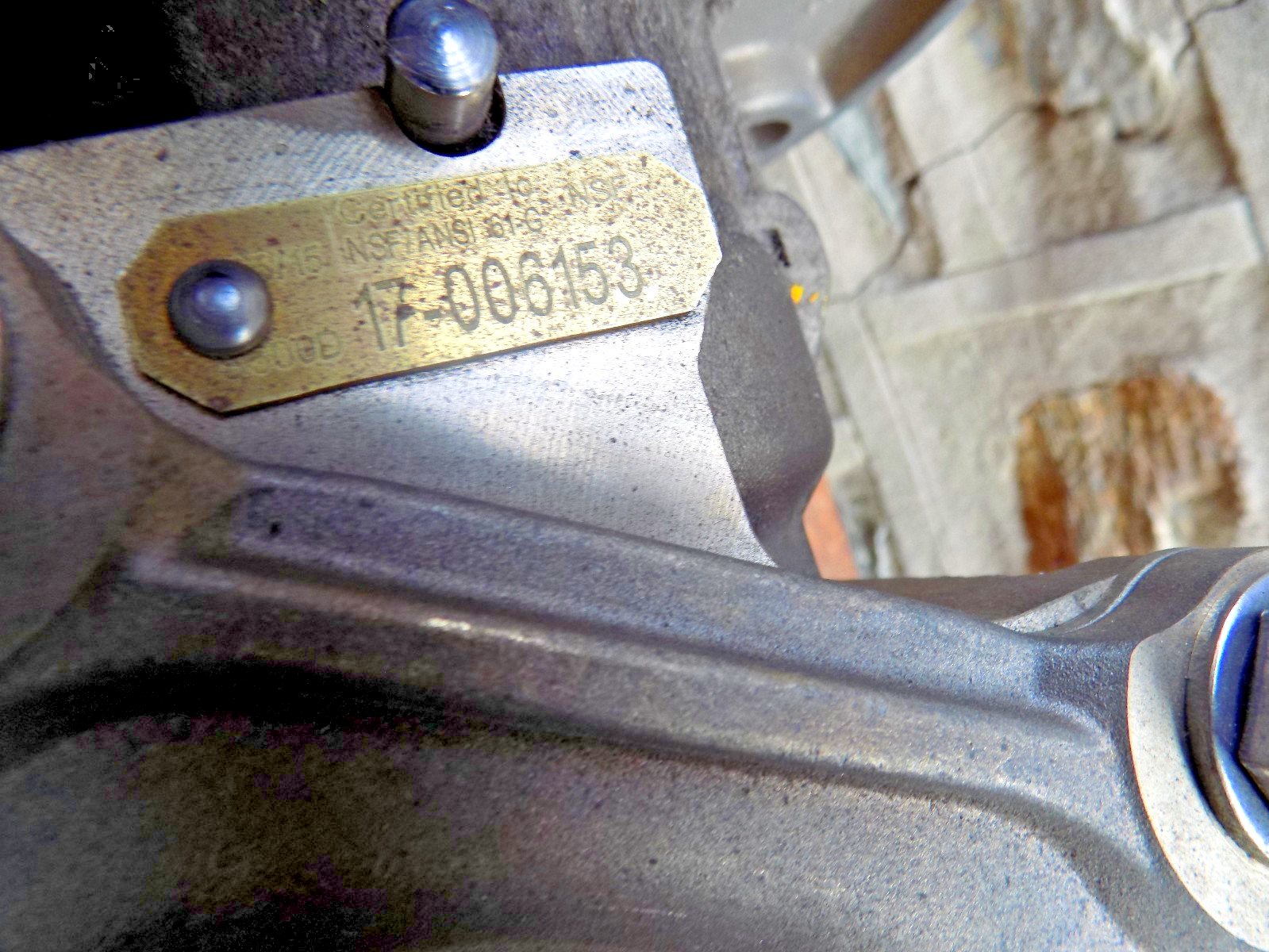 как выглядит METRON BRASS FARNIER WATER METER SYSTEM WITH innov8 Register on Metron Meter фото