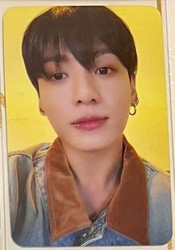 BTS JUNGKOOK GOLDEN CHINA YETIMALL OFFICIAL PHOTO CARD | eBay