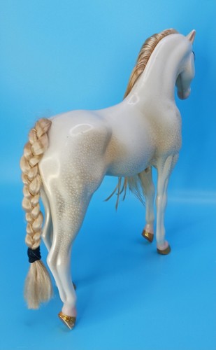 MGA Bratz Caballo Salvaje Oeste Rubio Oro Blanco Moteado para Muñeca Rodeo Bratz - Imagen 5 de 12