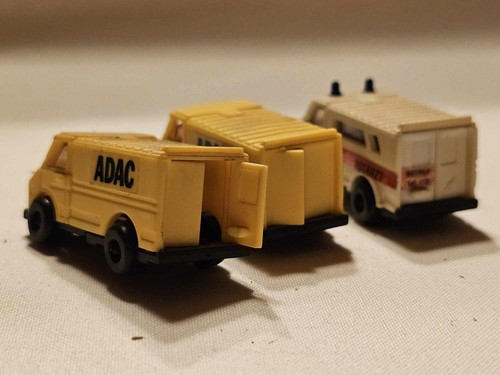 Konvolut Ü-Ei ADAC Fahrzeuge 1992-Lieferwagen- Modelle 1:87 H0 ohne OVP - Bild 6 von 9