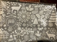 ❤️PERFECTLY POSH CHRISTMAS Silver MAKEUP/ACCESSORY BAG - BRAND NEW!