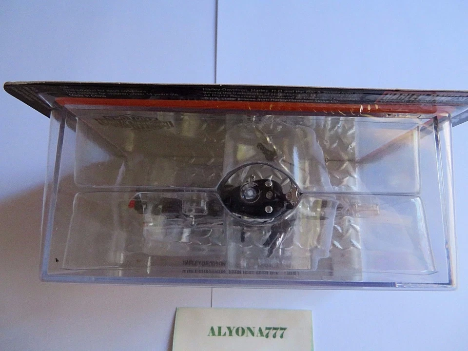 1/24 Altaya HARLEY DAVIDSON Dyna Street Bob 2006 Moto Bike Motorcycle *SEALED* - Image 3 of 4