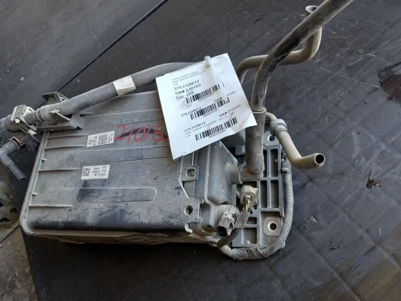 Bote de vapor de combustible 10 11 12 13 14 Ford F150 BU5Z9B328A Foto 2 de 4