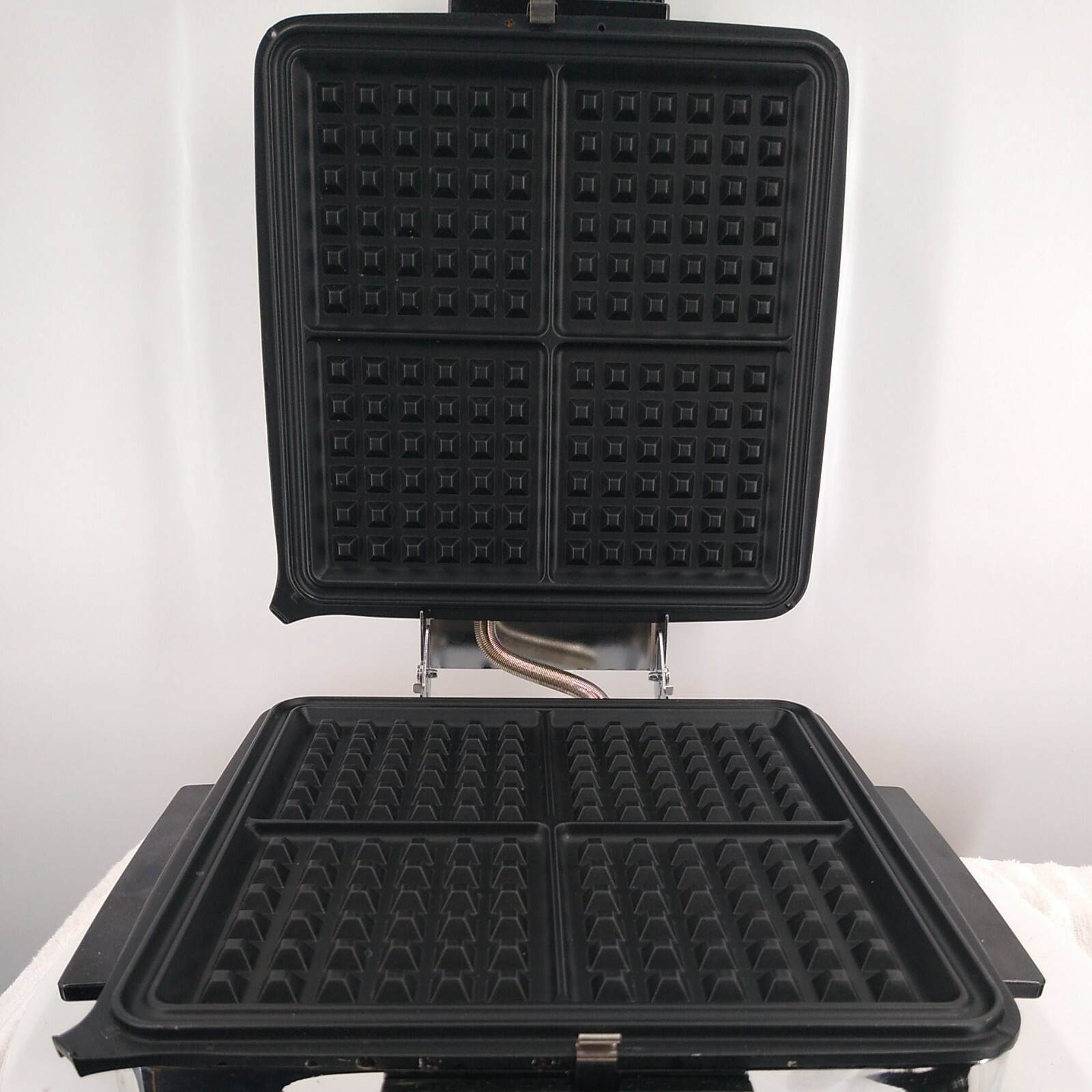 black and decker wg1041wc