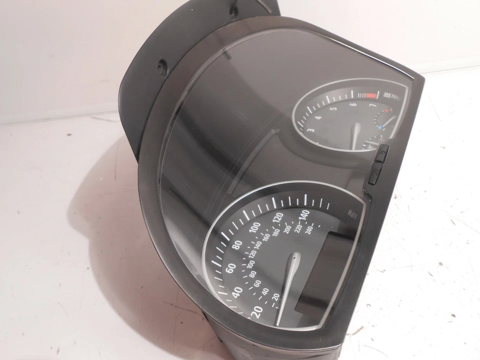 2005 BMW X3 speedometer cluster 62113414378 3414378 ic# 63246  RA0288 - Imagem 3 de 4