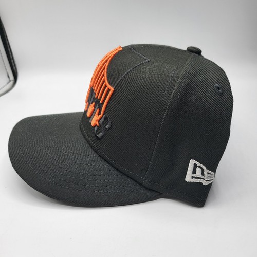 San Francisco Giants Golden Gate Bridge Black Fitted Hat 7 1/8 Cap New Era MLB - Picture 2 of 5