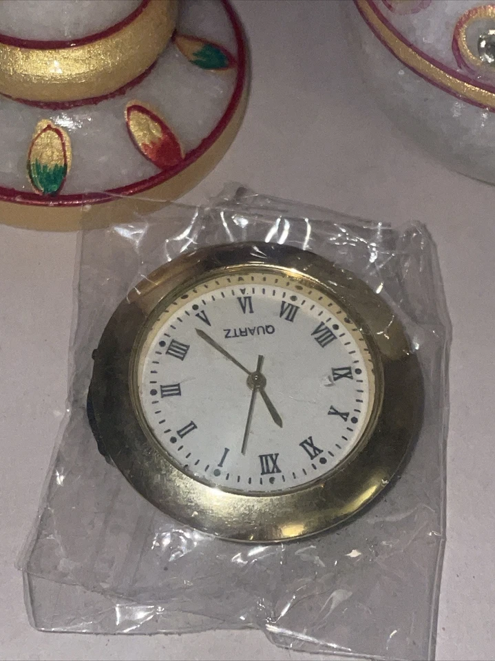 Handcrafter Makrana Marble Table Clock with hand enamelling - Boxed / Untested - Image 3 of 4