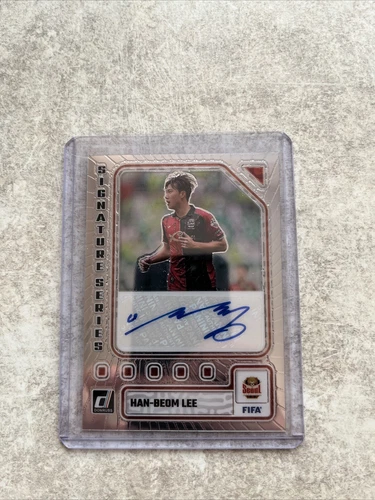 Han-Beom Lee Panini Donruss Signature Series Auto 2023/24 Card