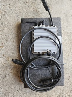 Deye SUN600G3 EU 230 600W WiFi Wechselrichter 3m Schukostecker 4 x 3m Solark