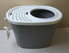 IRIS Top Entry Cat Litter Box Grey  White With Scooper