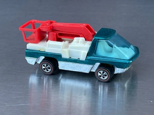 Vintage 1969 Mattel Hot Wheels RedLine HeavyWeights Snorkel Green Truck car