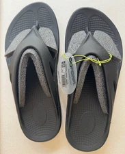 OOFOS OORIGINAL RECOVERY SANDAL MEN 10 WOMEN 12 BLACK New with Tag