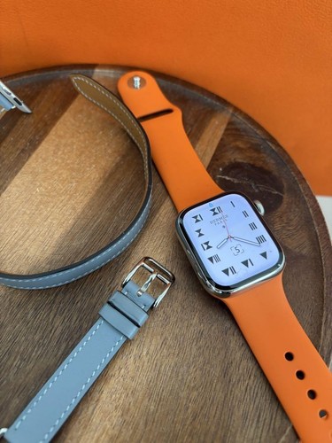 Hermès Apple Watch Series 7 41mm Silver Steel GPS Cellular Blue Lan Strap - 第 2/11 張圖片