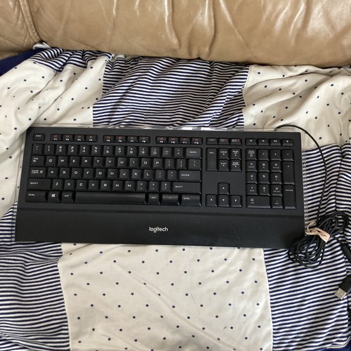 Logitech Y-UY95 Illuminated USB Wired Keyboard K740 Tested Works - Picture 2 of 12