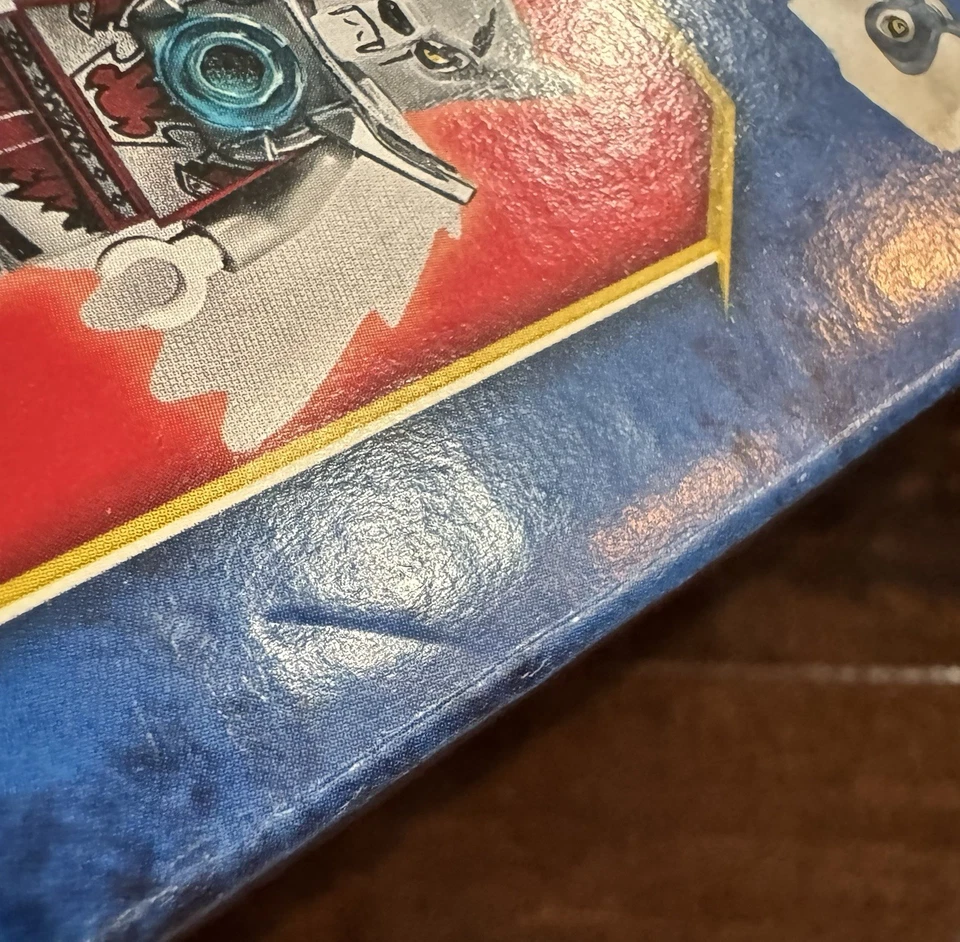 LEGO LEGENDS OF CHIMA: Worriz's Combat Lair 70009 - Image 4 of 4