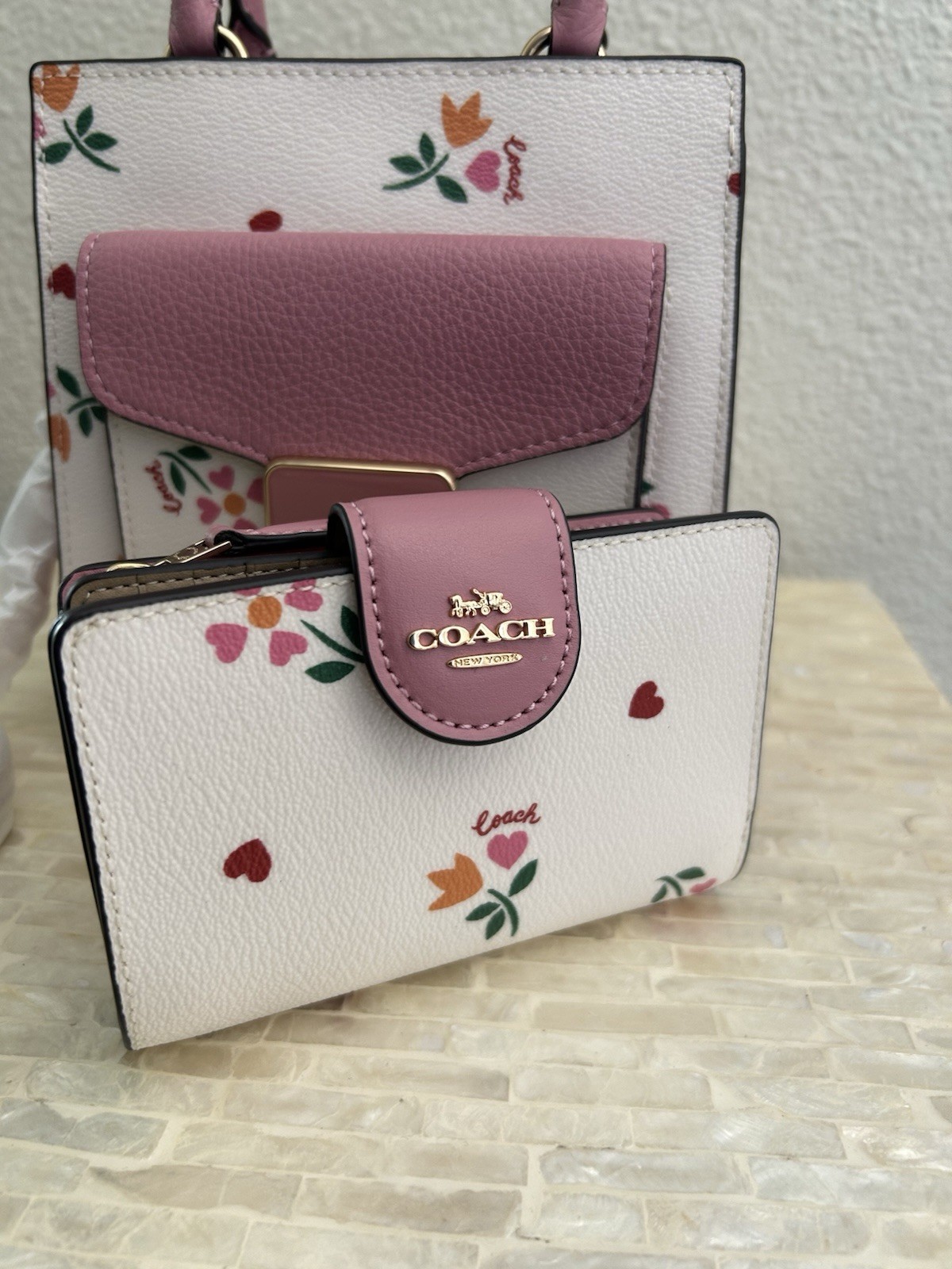 Coach Mini Pepper Crossbody With Heart Petal Print Chalk Multi C7599 & Wallet. image 7
