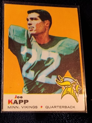 1969 Topps Football - #35 Joe Kapp - Minnesota Vikings Ex Condition