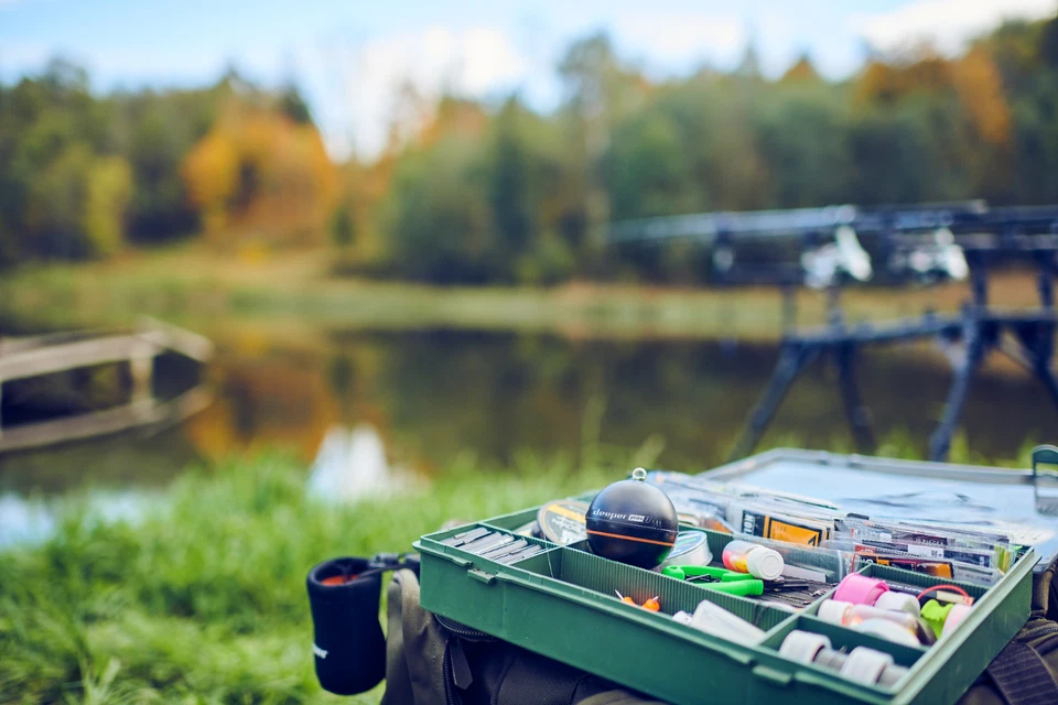 Deeper Sonar Pro+2 Smart Sonar Fish Finder GPS 3 Beam Frequency Extreme Depth - Image 4 of 4