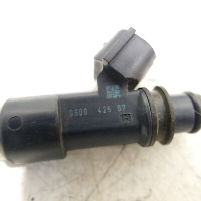 Yamaha YZF-R1 RN12 Fuel Injector Injection System Nozzle 68816