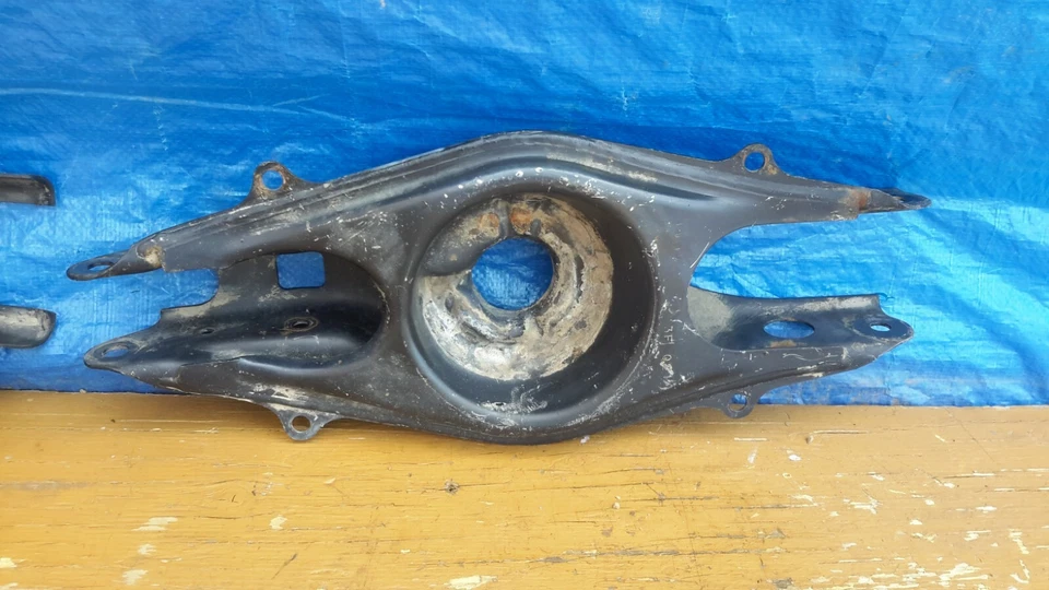 2008-2011 Mercedes-Benz C300 C250 Rear Right Lower Control Arm with Cover OEM Foto 3 de 4