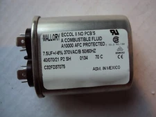 (one)  New !  Mallory C32FD37075 Capacitor