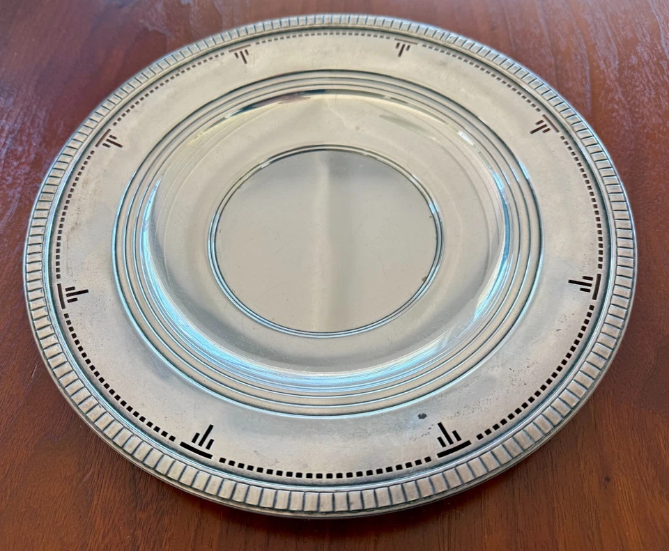 Sterling Silver Art Deco Decorative Plate by Wallace - Image 2 of 4