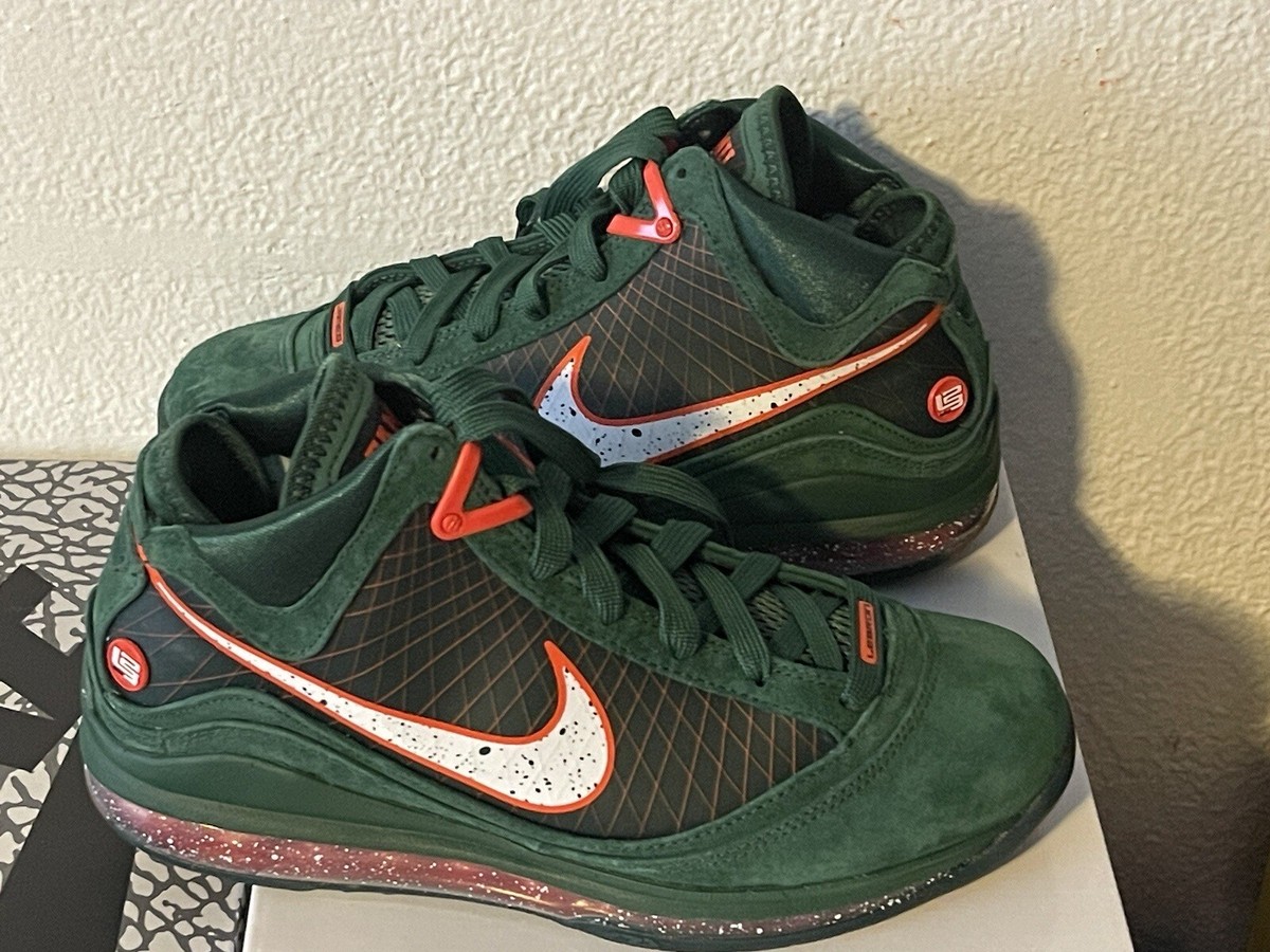 スニーカー Nike LeBron 7 Florida A&M University Gorge Green Nike LeBron 7 “Florida A&M” (Green) Release Date | Hypebeast
