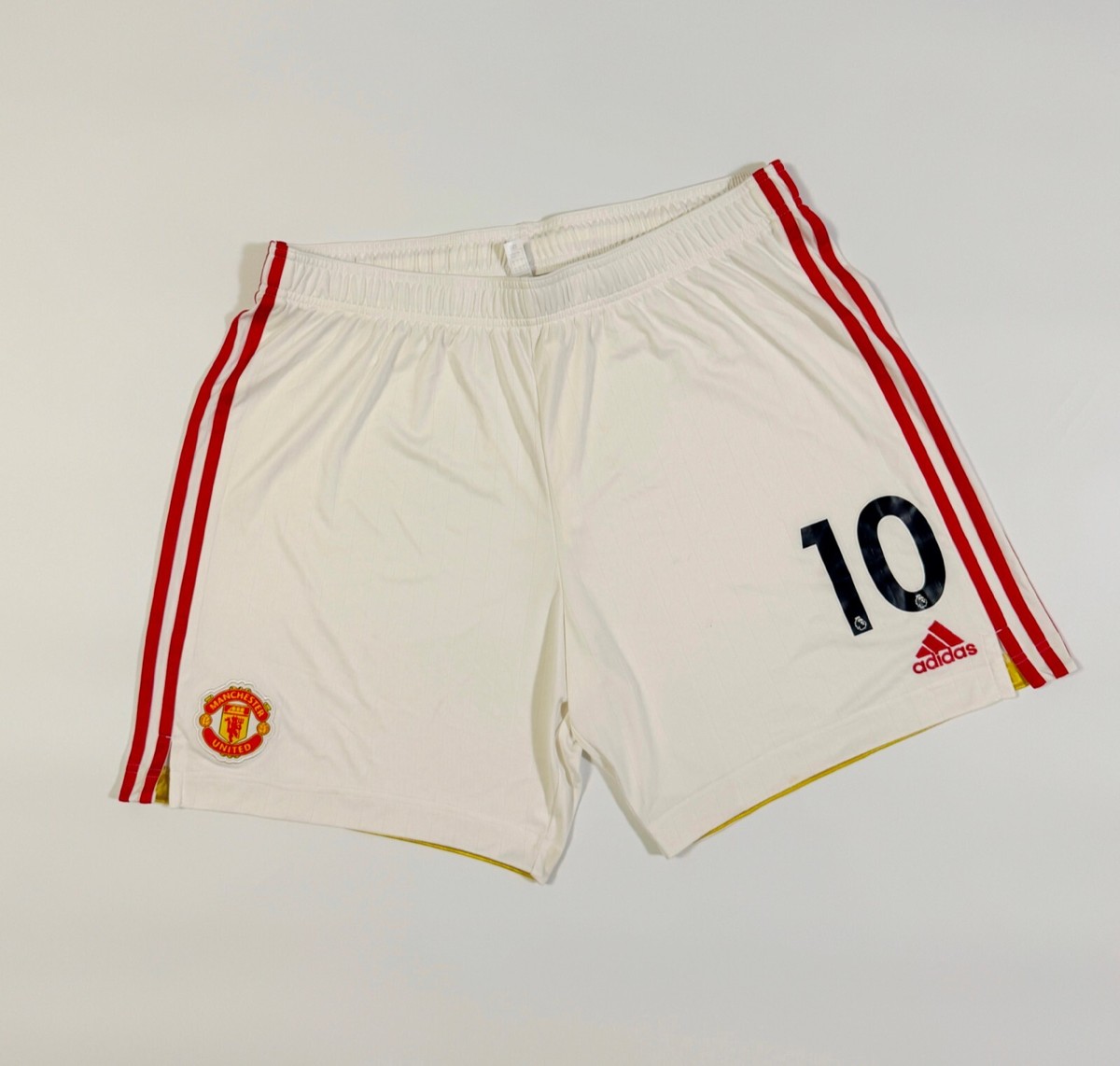 MANCHESTER UNITED 2021/2022 #10 HOME SHORTS FOOTBALL KIT ADIDAS