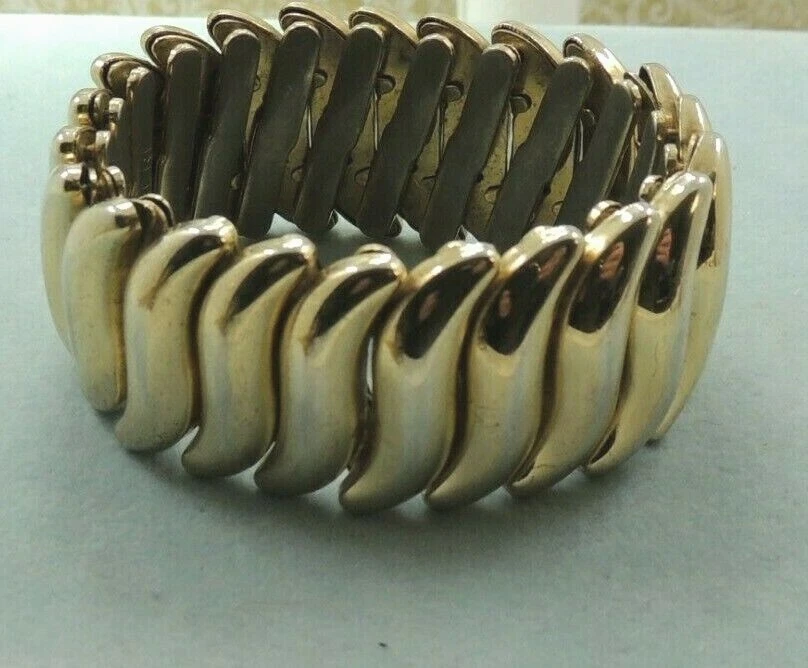 Vintage Expandable Gold Tone BERGERE Bracelet Made in Japan