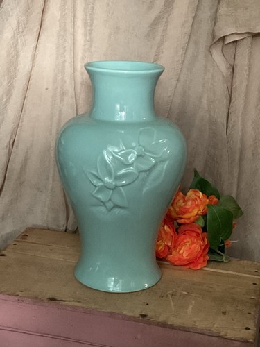 Haeger USA Teal / Turquiose / Robin Egg Ceramic Vase With Floral Pattern 12 1/2”